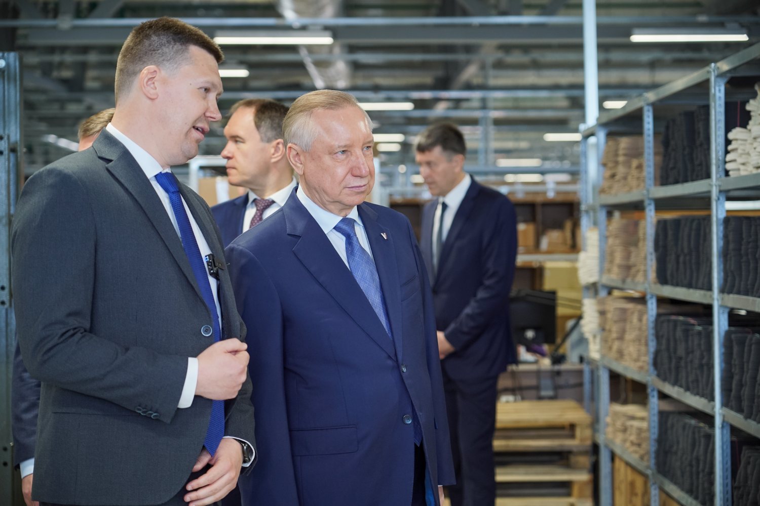Губернатор Санкт-Петербурга Александр Беглов 5 мая посетил новый производственно-складской комплекс «Тривес» в Шушарах